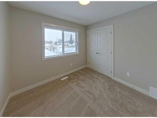 Upstairs-10923 159 Street Nw, Edmonton, AB 