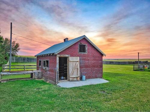 21364 Township Road 434, Rural Camrose County, AB - Outdoor