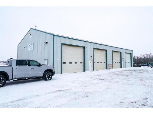 251-47017 21 Highway, Rural Camrose County, AB 