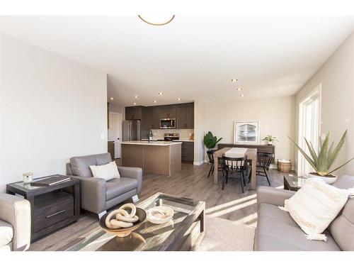 34 Thayer Close, Red Deer, AB - Indoor Photo Showing Living Room