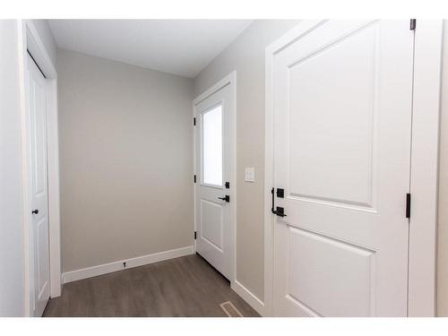 34 Thayer Close, Red Deer, AB - Indoor Photo Showing Other Room