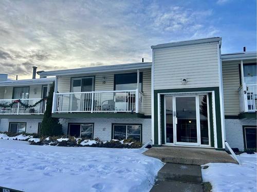 10-7 Stanton Street, Red Deer, AB 