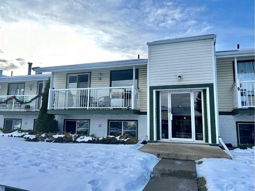 10-7 Stanton Street, Red Deer, AB 