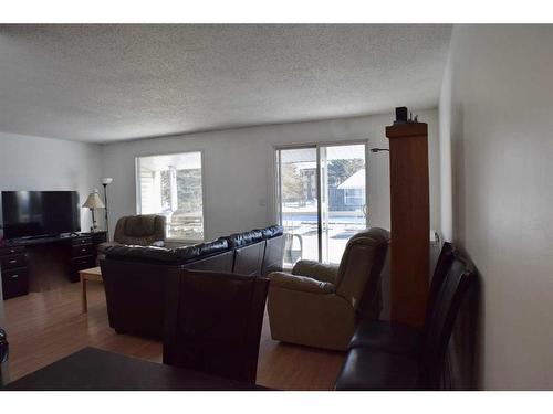 10-7 Stanton Street, Red Deer, AB 