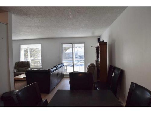 10-7 Stanton Street, Red Deer, AB 