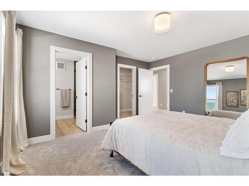 6 Aura Drive, Blackfalds, AB - Indoor Photo Showing Bedroom