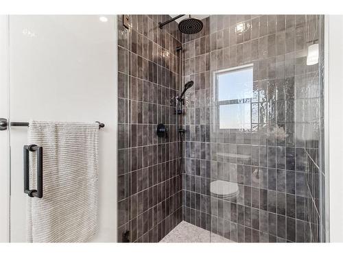 6 Aura Drive, Blackfalds, AB - Indoor Photo Showing Bathroom