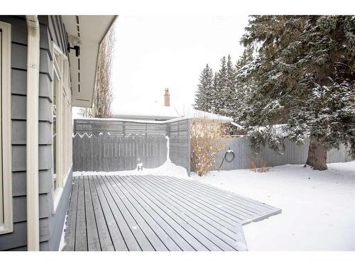 27 Selkirk Boulevard, Red Deer, AB - Outdoor