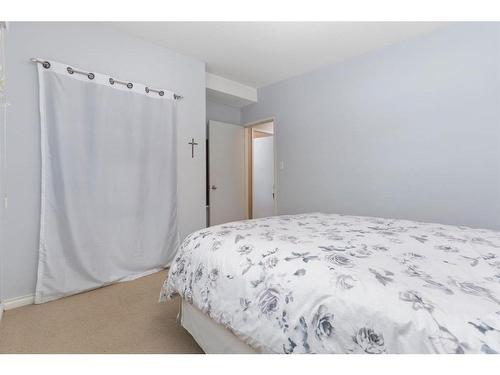 5003 65 Street, Camrose, AB - Indoor Photo Showing Bedroom