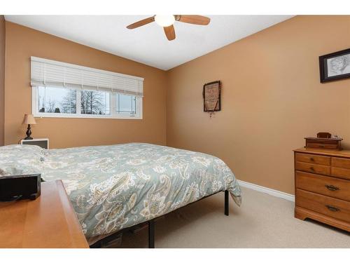 5003 65 Street, Camrose, AB - Indoor Photo Showing Bedroom