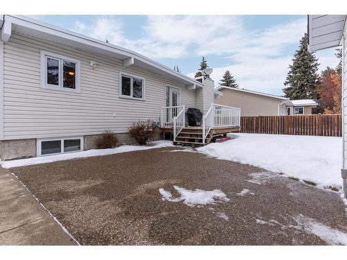 5003 65 Street, Camrose, AB - Outdoor