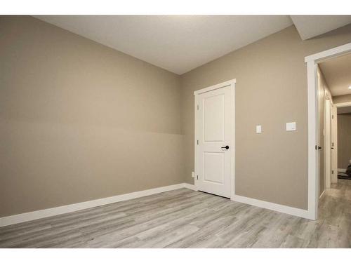 12 Viking Close, Red Deer, AB - Indoor Photo Showing Other Room