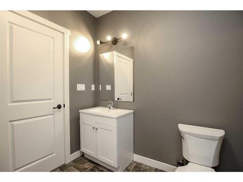 12 Viking Close, Red Deer, AB - Indoor Photo Showing Bathroom