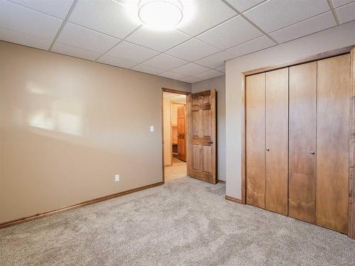 6923 Meadowview Close, Stettler, AB - Indoor Photo Showing Other Room