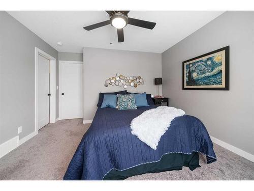 126 Thomlison Avenue, Red Deer, AB - Indoor Photo Showing Bedroom