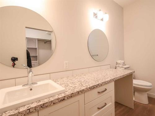 4509 B 56A Street Close, Stettler, AB - Indoor Photo Showing Bathroom