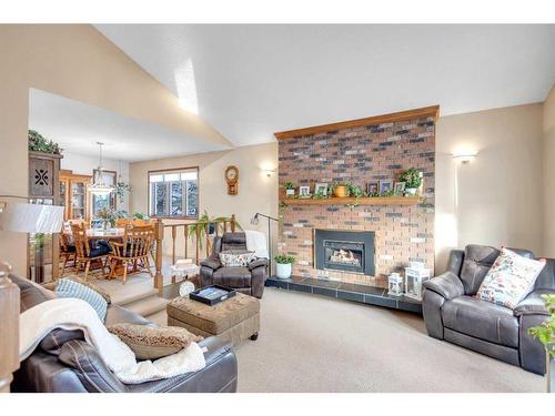 422035 Highway 2A, Rural Ponoka County, AB - Indoor Photo Showing Living Room With Fireplace