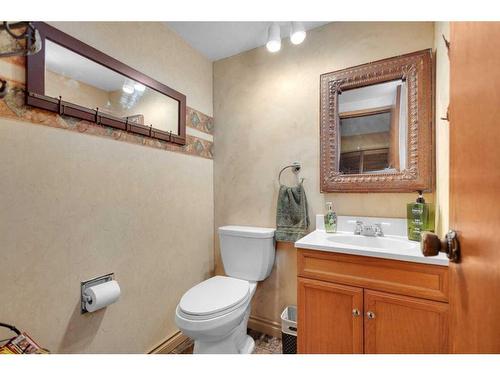 422035 Highway 2A, Rural Ponoka County, AB - Indoor Photo Showing Bathroom