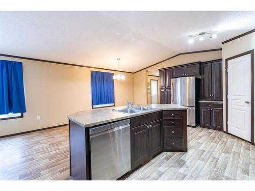 4919 43 Street, Stettler, AB - Indoor Photo Showing Kitchen With Double Sink