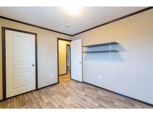 4919 43 Street, Stettler, AB - Indoor Photo Showing Other Room