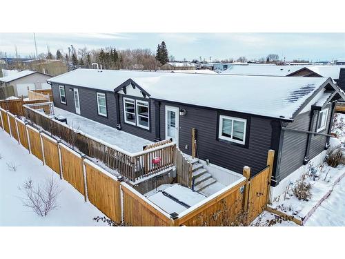 4919 43 Street, Stettler, AB - Outdoor