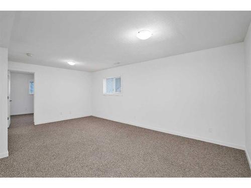 12 Dixon Crescent, Red Deer, AB - Indoor Photo Showing Other Room