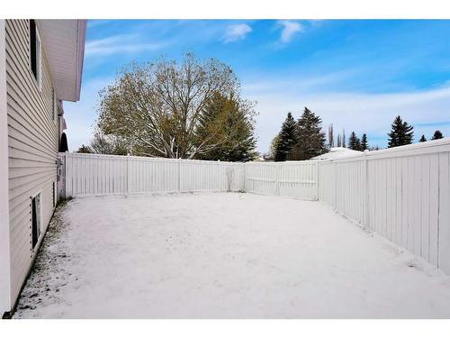 12 Dixon Crescent, Red Deer, AB - Outdoor