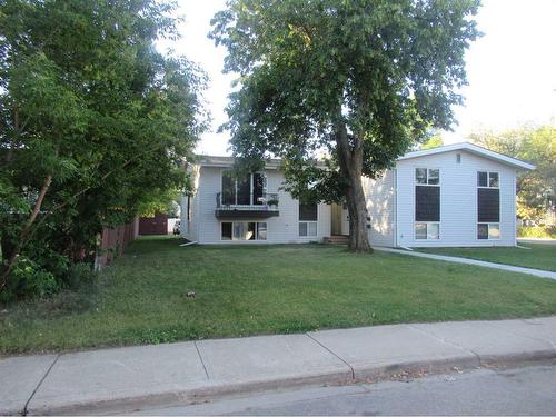 #1-6-5515 41 Street, Red Deer, AB - Outdoor