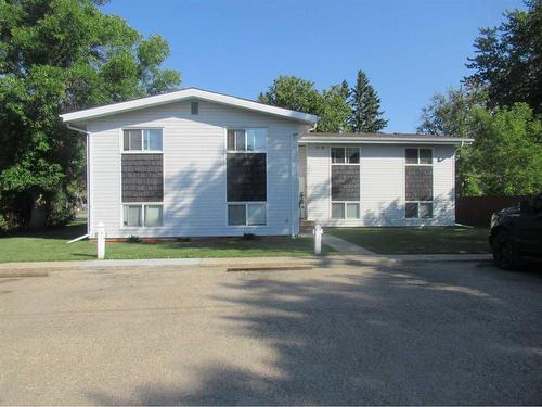 #1-6-5515 41 Street, Red Deer, AB - Outdoor