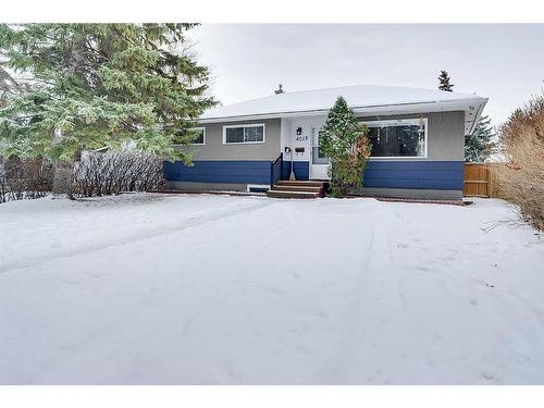 4013 47 Street, Red Deer, AB - Outdoor