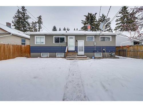 4013 47 Street, Red Deer, AB - Outdoor