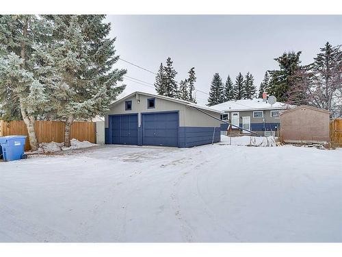 4013 47 Street, Red Deer, AB - Outdoor