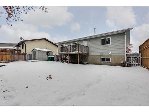 6126 52 Street Close, Ponoka, AB - Outdoor With Exterior