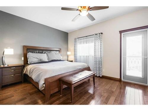 21-40419 Range Road 10, Rural Lacombe County, AB - Indoor Photo Showing Bedroom