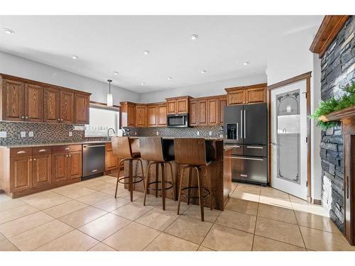 21-40419 Range Road 10, Rural Lacombe County, AB - Indoor Photo Showing Kitchen