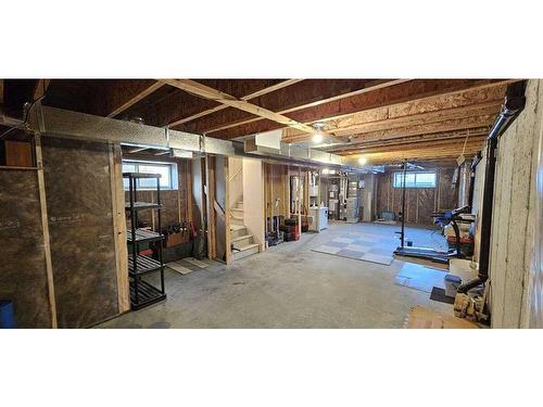 386 Hillcrest Road Sw, Airdrie, AB - Indoor Photo Showing Basement