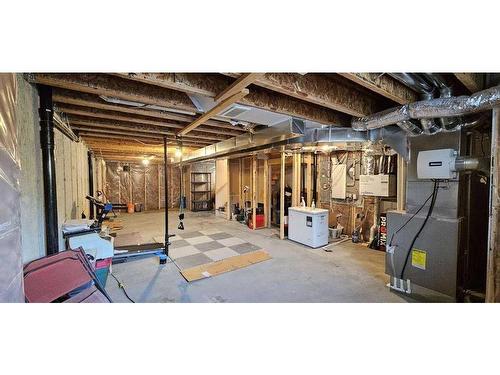 386 Hillcrest Road Sw, Airdrie, AB - Indoor Photo Showing Basement