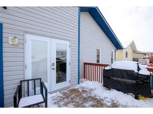 126 Sunridge Avenue, Blackfalds, AB - Outdoor With Exterior