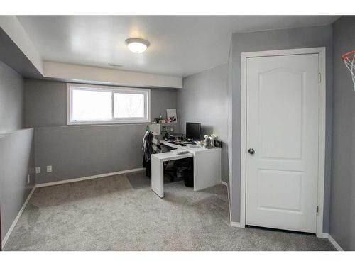 126 Sunridge Avenue, Blackfalds, AB - Indoor