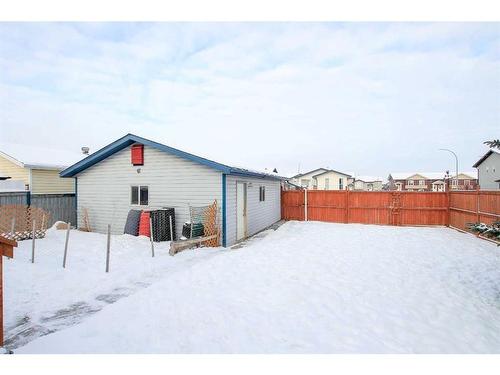 126 Sunridge Avenue, Blackfalds, AB - Outdoor