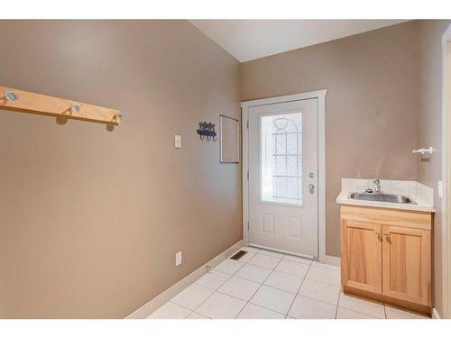 281118 Range Rd. 54, Rural Rocky View County, AB - Indoor Photo Showing Bathroom