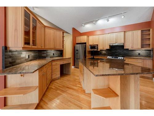 281118 Range Rd. 54, Rural Rocky View County, AB - Indoor Photo Showing Kitchen With Double Sink