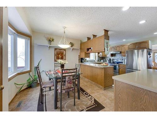 25 Rose Crescent, Red Deer, AB - Indoor