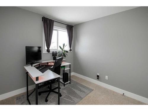 11 Fawn Meadows Drive, Delburne, AB - Indoor Photo Showing Office