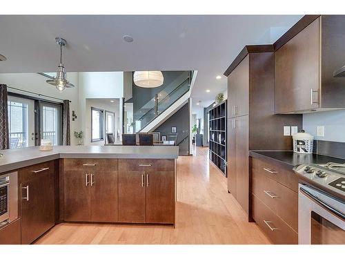 5225 Westridge Drive, Blackfalds, AB - Indoor Photo Showing Kitchen