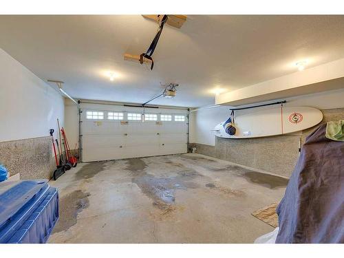 5225 Westridge Drive, Blackfalds, AB - Indoor Photo Showing Garage