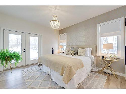 32 Eagle Drive, Rural Lacombe County, AB - Indoor Photo Showing Bedroom