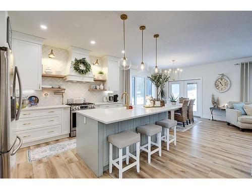 32 Eagle Drive, Rural Lacombe County, AB - Indoor Photo Showing Kitchen With Upgraded Kitchen