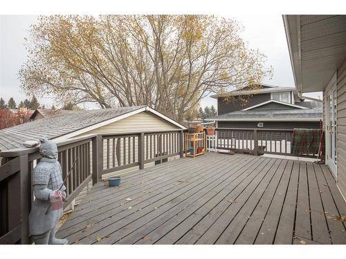 133 Maxwell Avenue, Red Deer, AB - Outdoor With Deck Patio Veranda With Exterior