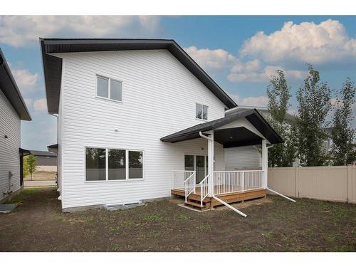 135 Ellington Crescent, Red Deer, AB - Outdoor With Exterior